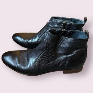 ALBERTO FERMANI Italian Leather ankle Boot Black